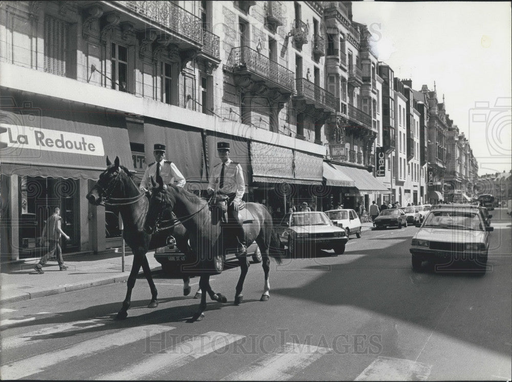 1985, Urban Police on Horse back in Orleans - Historic Images