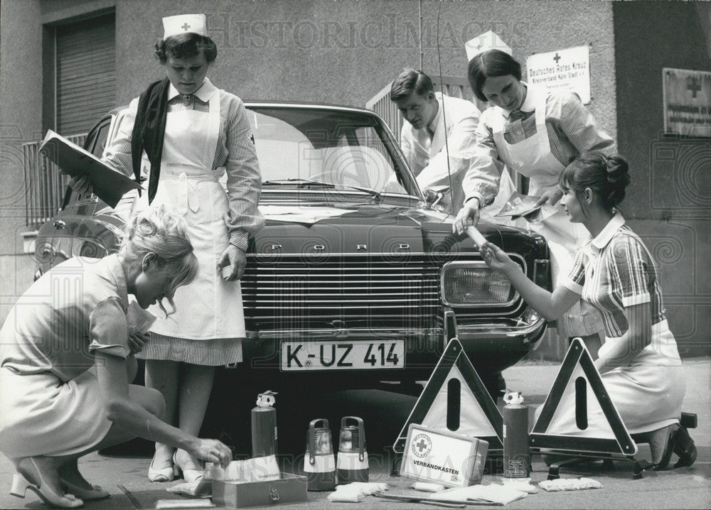 1969 Red Cross Helps Motorists - New Traffic Rules. Germany - Historic Images