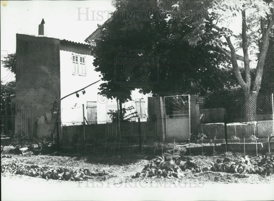 1975 Press Photo Drug House of Toussaint Astolfi-Historic Images