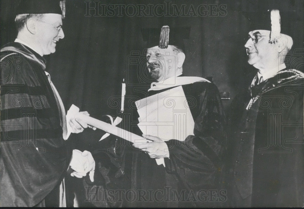 1953, Berlin Bishop Otto Dibelius. Doctorate. Gettysburg College. - Historic Images