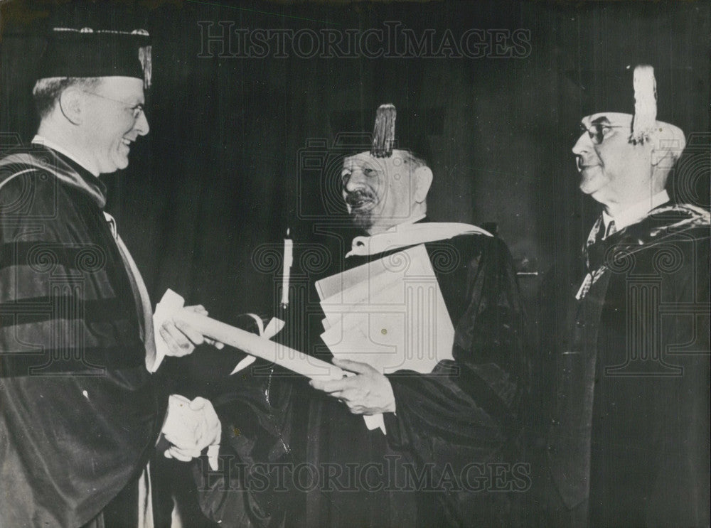 1953, Berlin Bishop Otto Dibelius. Doctorate. Gettysburg College. - Historic Images