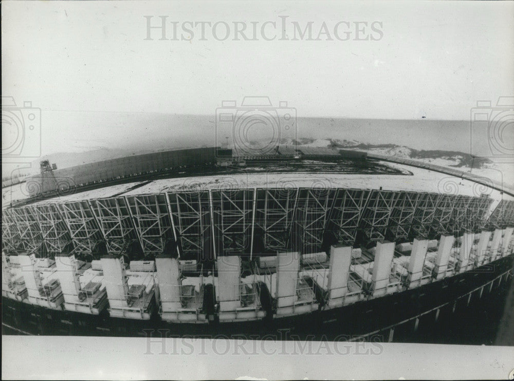 1977, &quot;Ratan-600&quot; Giant Telescope in the USSR - Historic Images