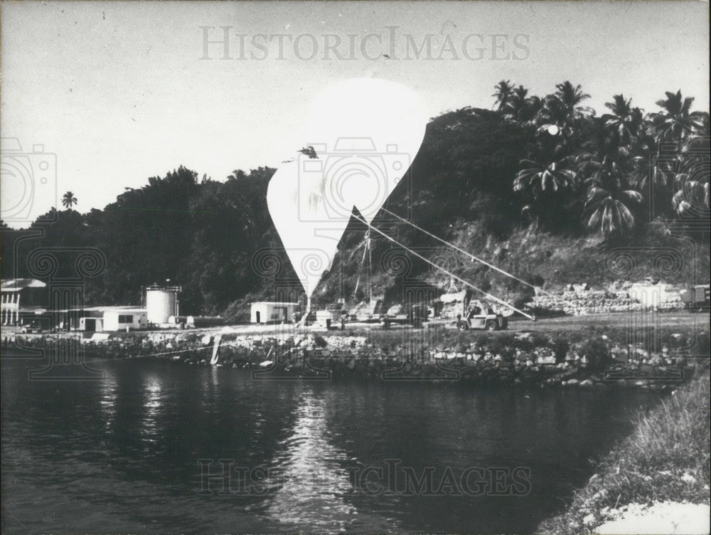 1973 Press Photo Balloons Launched National Center Space Studies - Historic Images