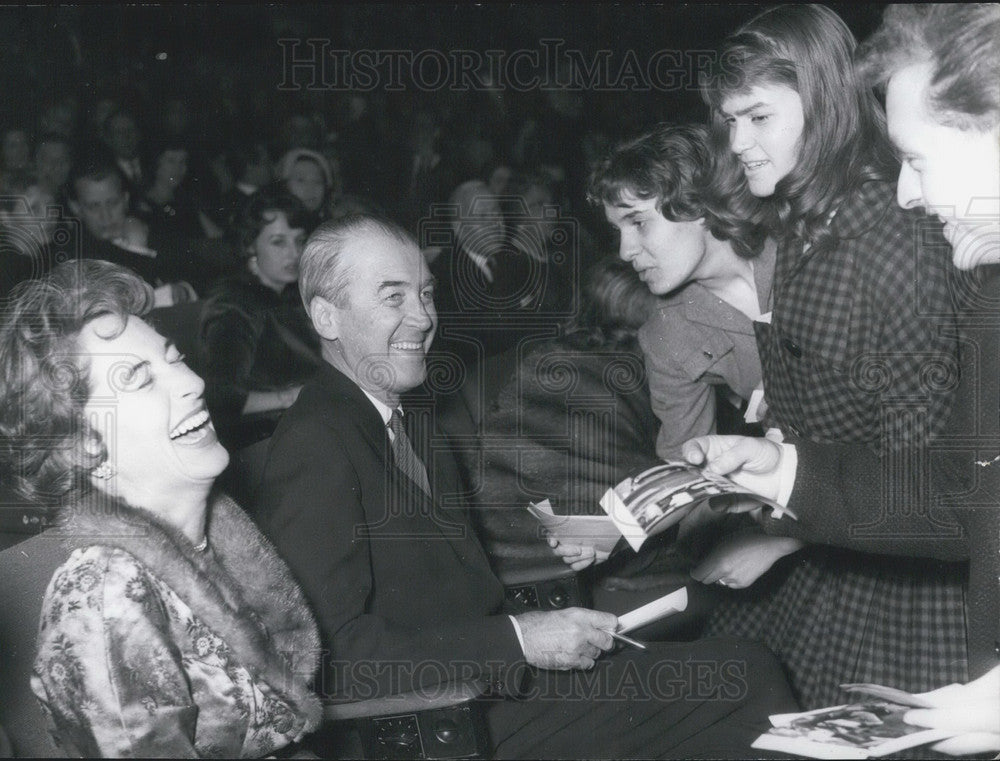 1959, &quot;Preis der Deutschen Filmkritik.&quot; James Stewart &amp; Autographs. - Historic Images