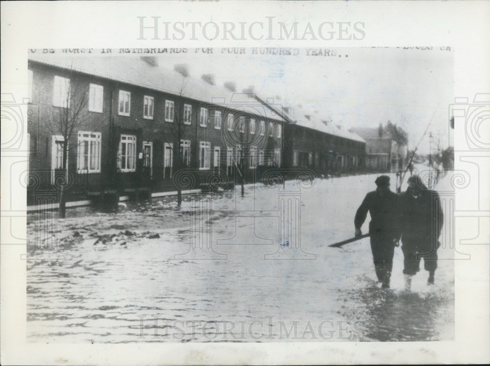 1953 Press Photo Streets of Rotterdam, Netherlands Underwater. - Historic Images
