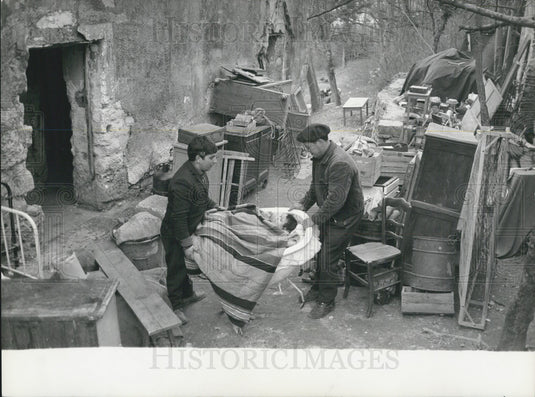 1969, House on Verge Collapse from Landslide Conflans-Saint-Honorine - Historic Images