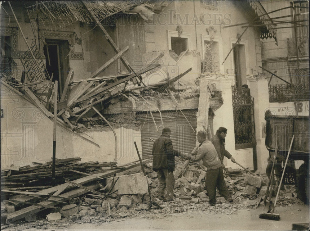 1962 Press Photo Belcourt: Muslim Owned Shop after a Plastic Bomb Explosion-Historic Images