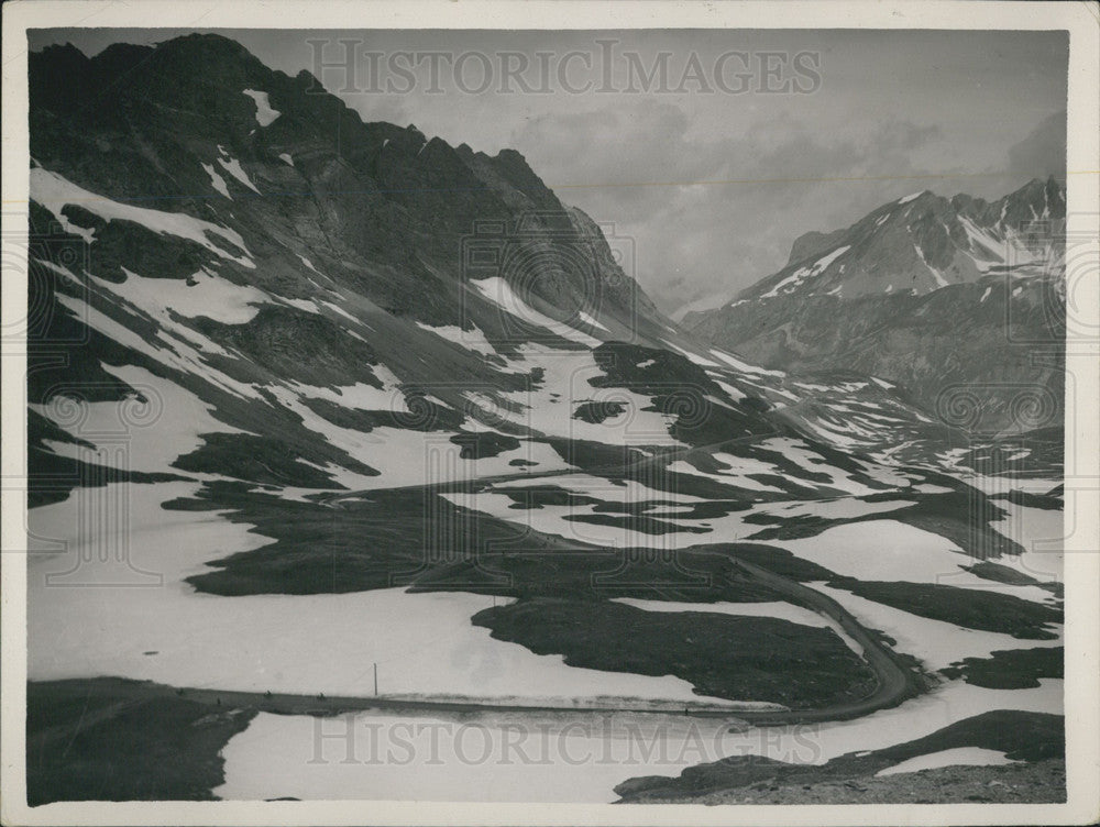 Press Photo Tseran Mountain Pass - Historic Images