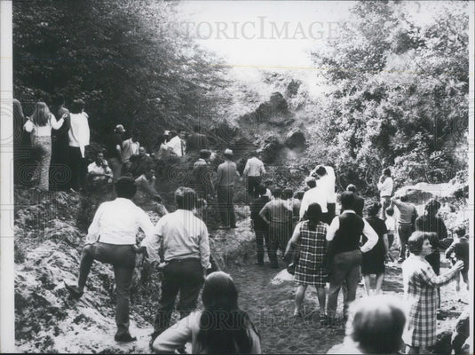 1971 St. Alfio Residents Observe Mount Etna's Eruption - Historic Images