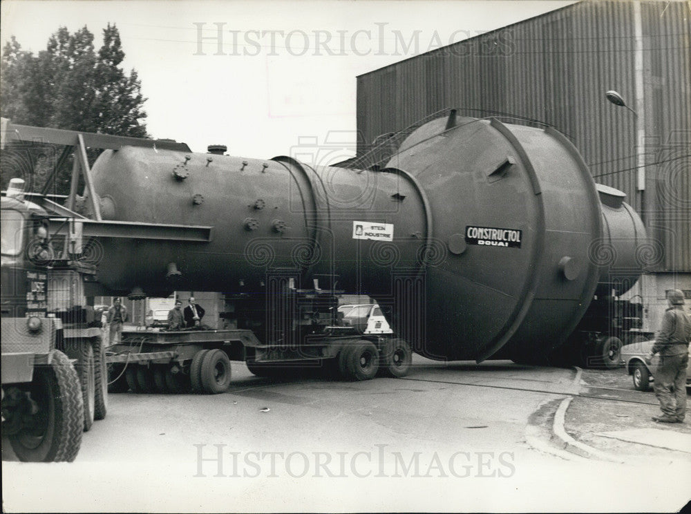 1977, World's Largest Evaporators Head to "Cellulose of Rhone" Plant - Historic Images