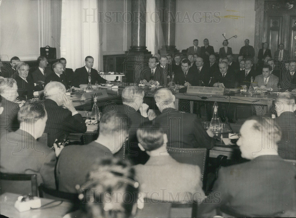 1954, Four-Power-conference in Berlin - Historic Images
