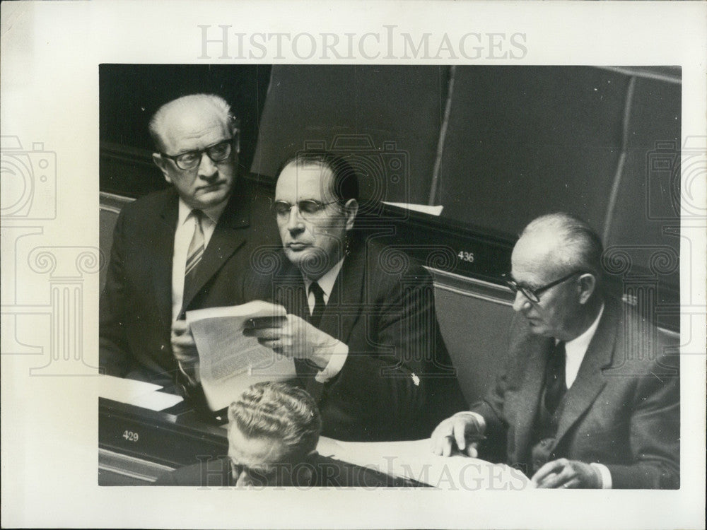 1967 Press Photo Debate Over Censorship Motion Presented by FGDS PC Today - Historic Images