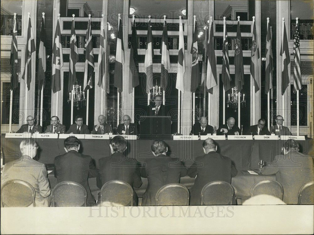 1973, Paris: International Monetary Conference - Historic Images