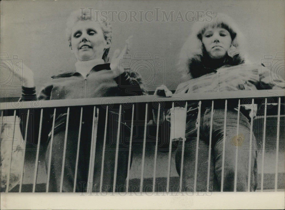 1982 Press Photo Mrs. Judith Dozier, wife of General James Dozier. - Historic Images