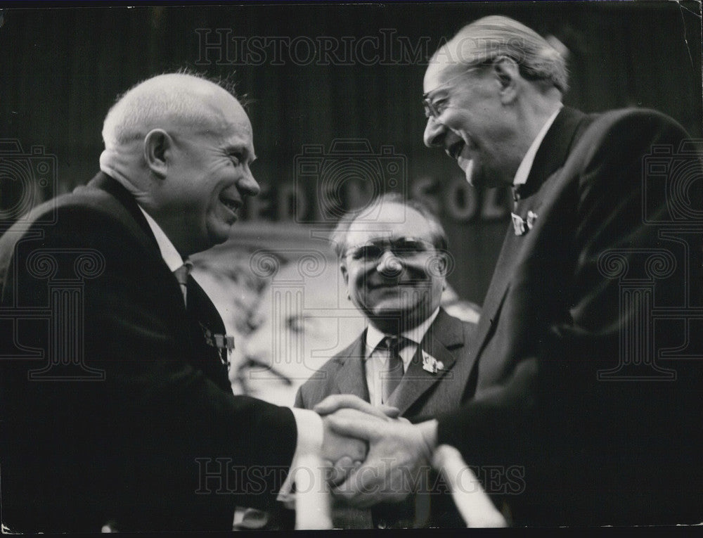 1963, SED Party Convention. Politicians Khrushchev and Grotewohl. - Historic Images