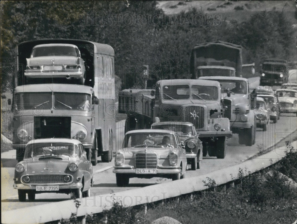 1963 Press Photo in German-Historic Images
