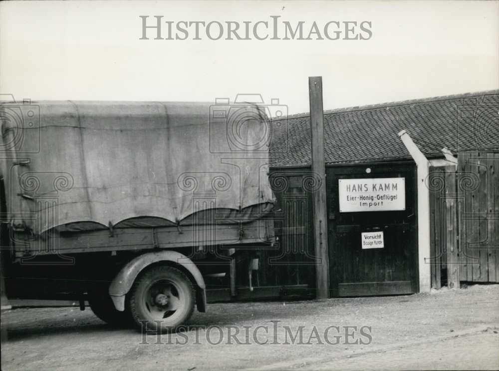 1953, Egg Wholesale Farm of Soviet Spy Johann Kamm. - Historic Images