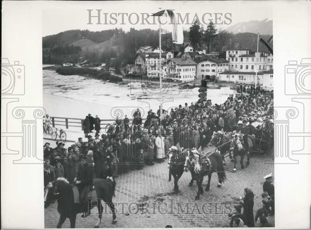 1952, The Traditional &quot;Leonhardiritt&quot; in Toelz. - Historic Images