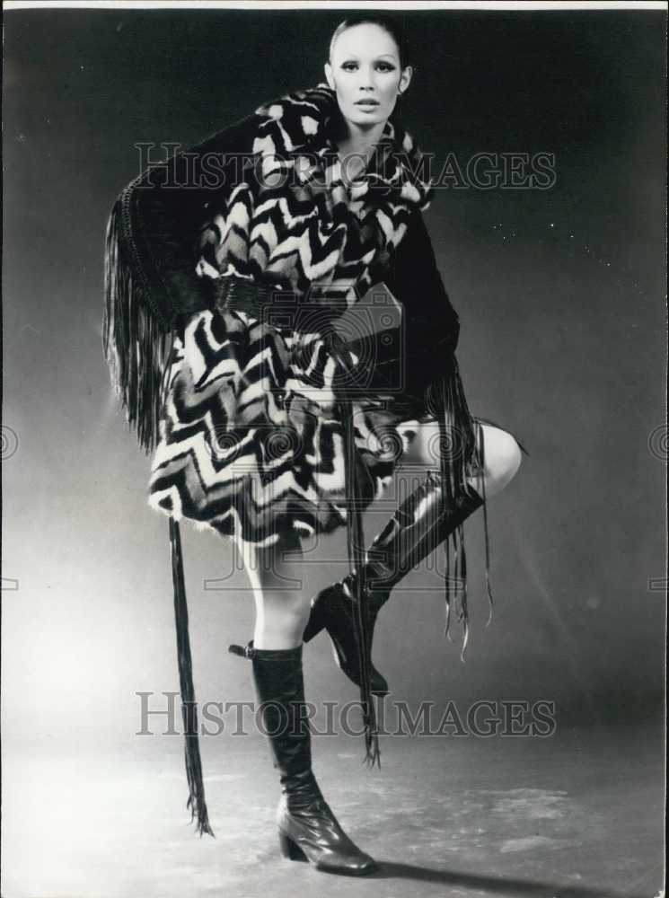 Press Photo Model With Outfit by Revillion-Historic Images