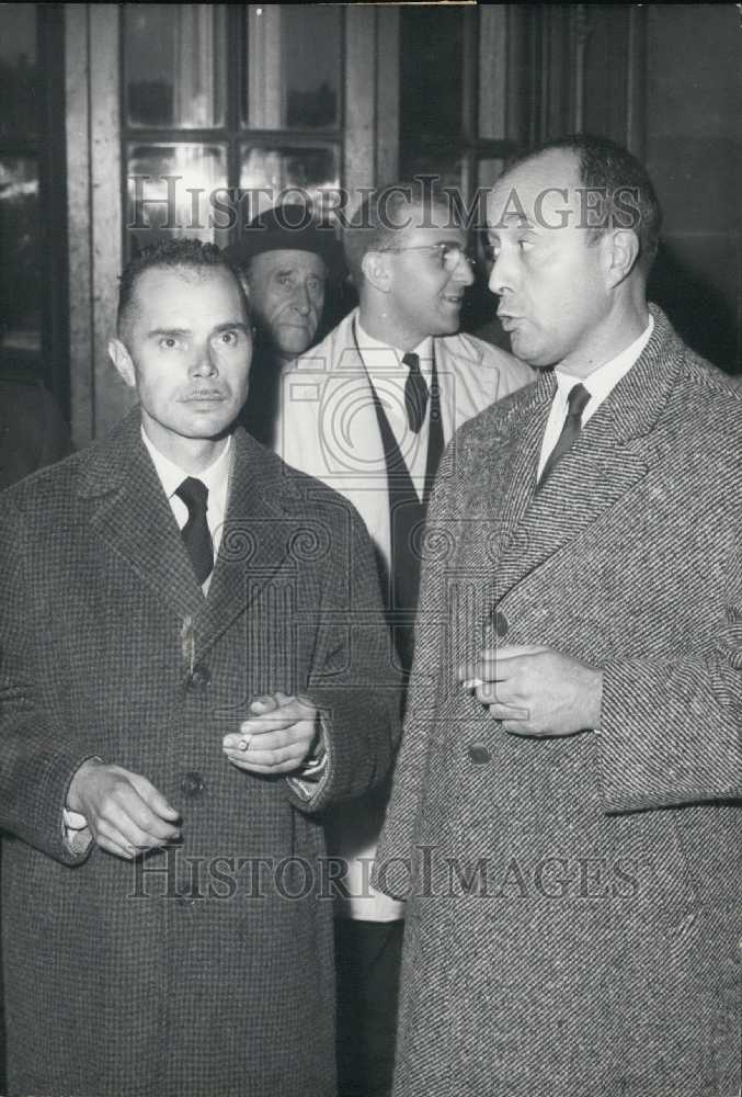 Press Photo Pesquet at French Courthouse - Historic Images