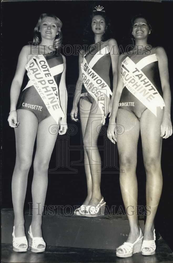 1975 "Miss France " Monique Uldaric, Patricia Leylong,Moea Amiot-Historic Images