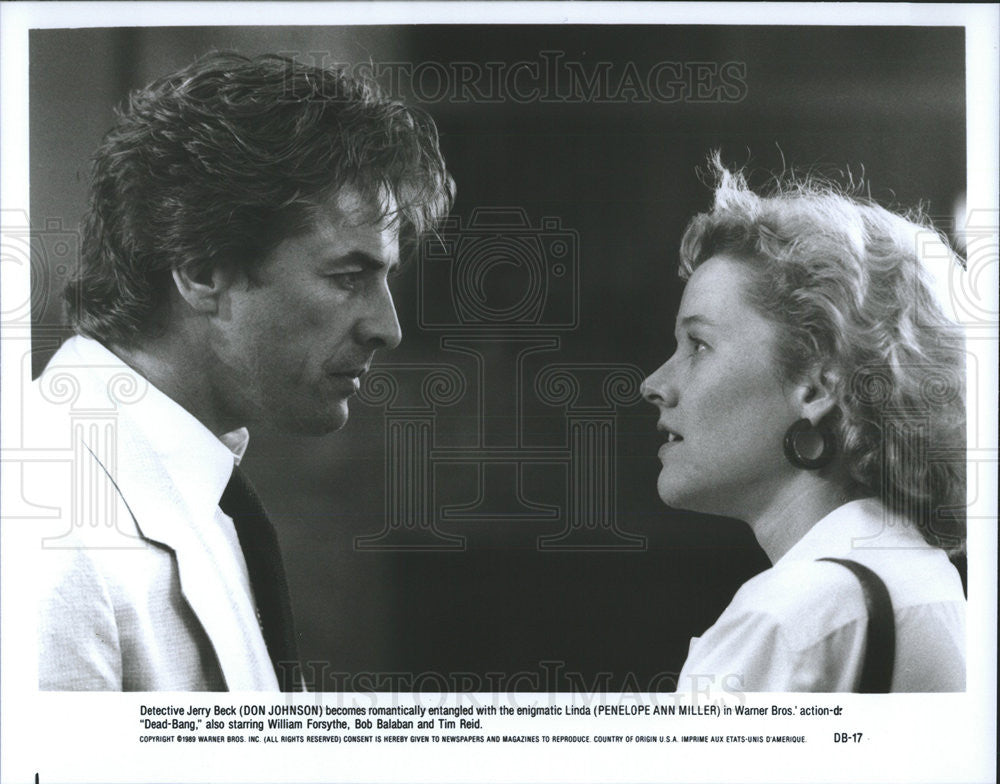 1989 Press Photo Dead-Bang Film Actors Don Johnson Penelope Ann Miller Scene - Historic Images