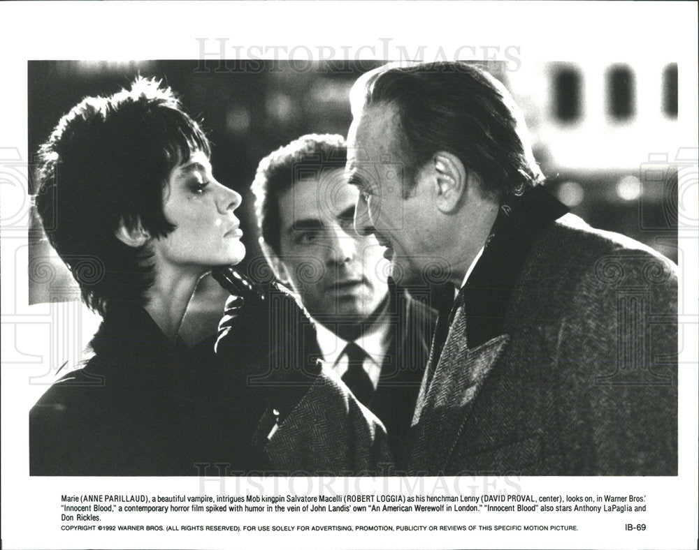 1992 Press Photo Anne Parillaud, Robert Loggia, David Proval In &quot;Innocent Blood&quot; - Historic Images