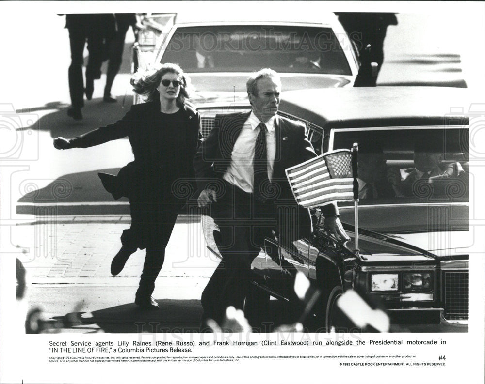 1993 Press Photo Rene Russo, Clint Eastwood &quot;In The Line Of Fire&quot; - Historic Images