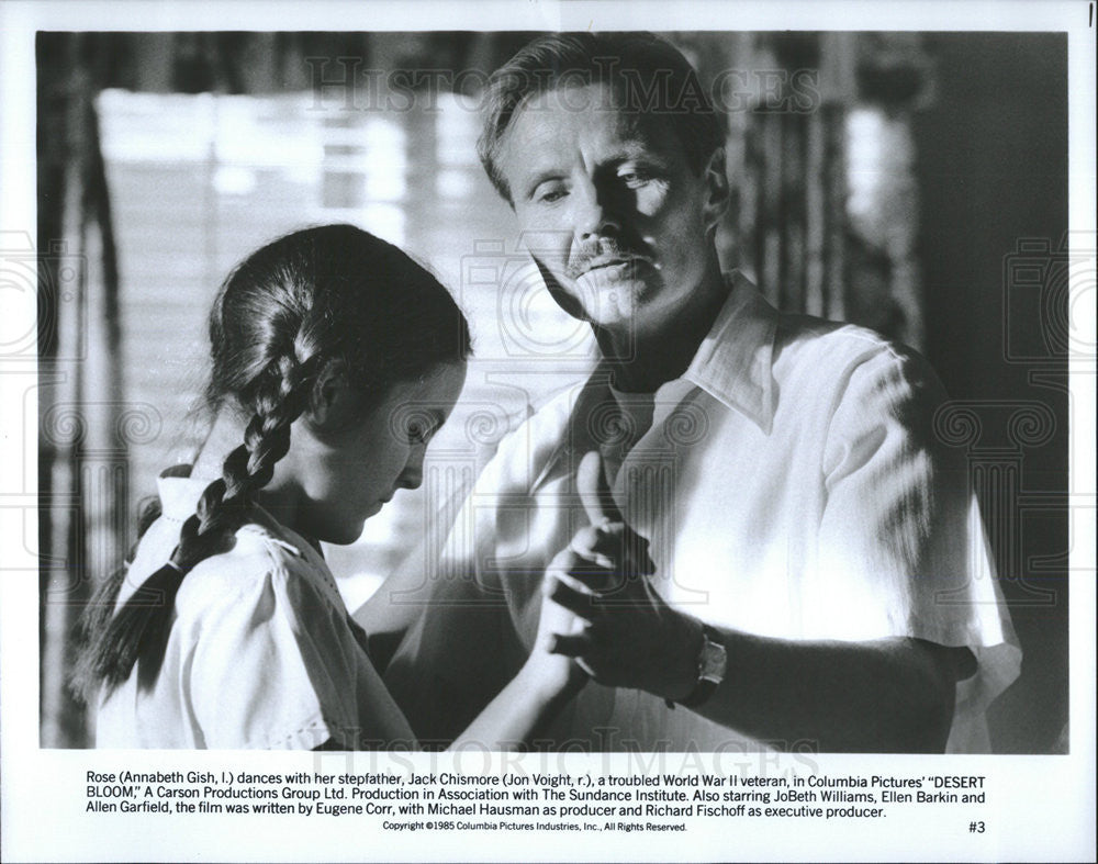 1985 Press Photo Annabeth Gish, Jon Voight In &quot;Desert Bloom&quot; - Historic Images