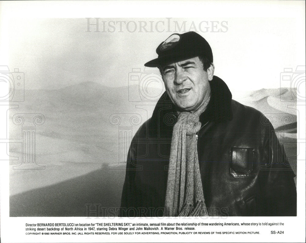 1990 Press Photo The Sheltering Sky Director Bernardo Bertolucci Debra Winger - Historic Images