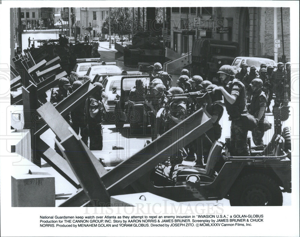 1985 Press Photo National Guardsmen Atlanta Scene Invasion U.S.A. Film - Historic Images