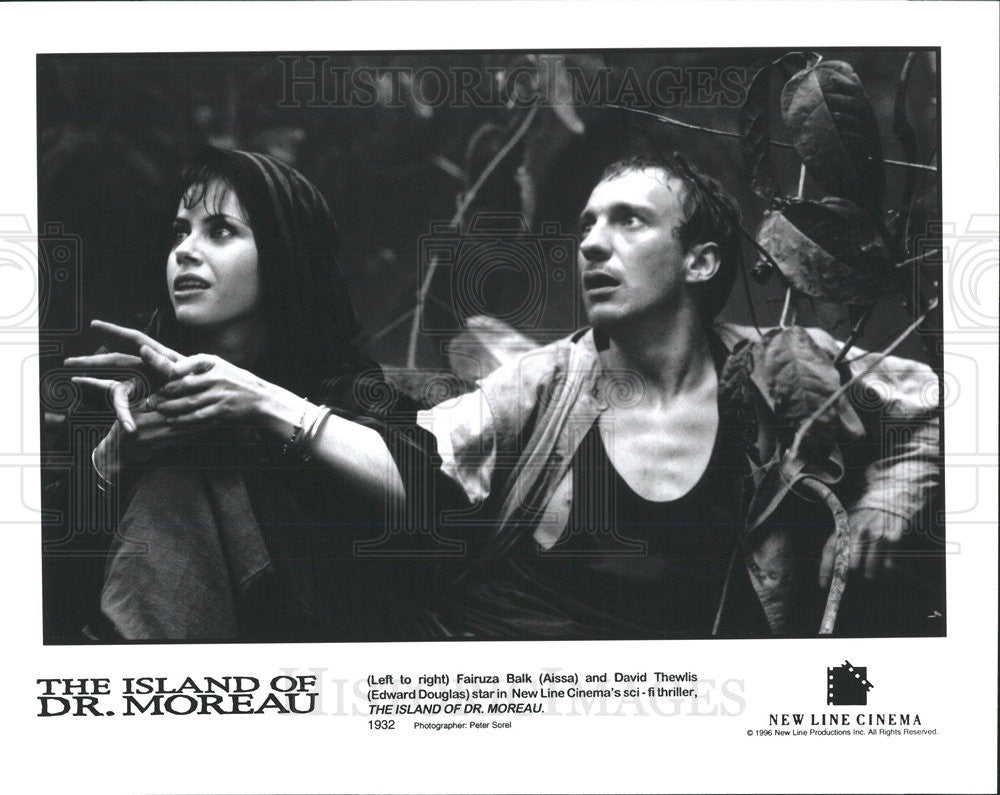 1996 Press Photo Fairuza Balk Actress David Thewlis Actor Island Dr. Moreau Film - Historic Images