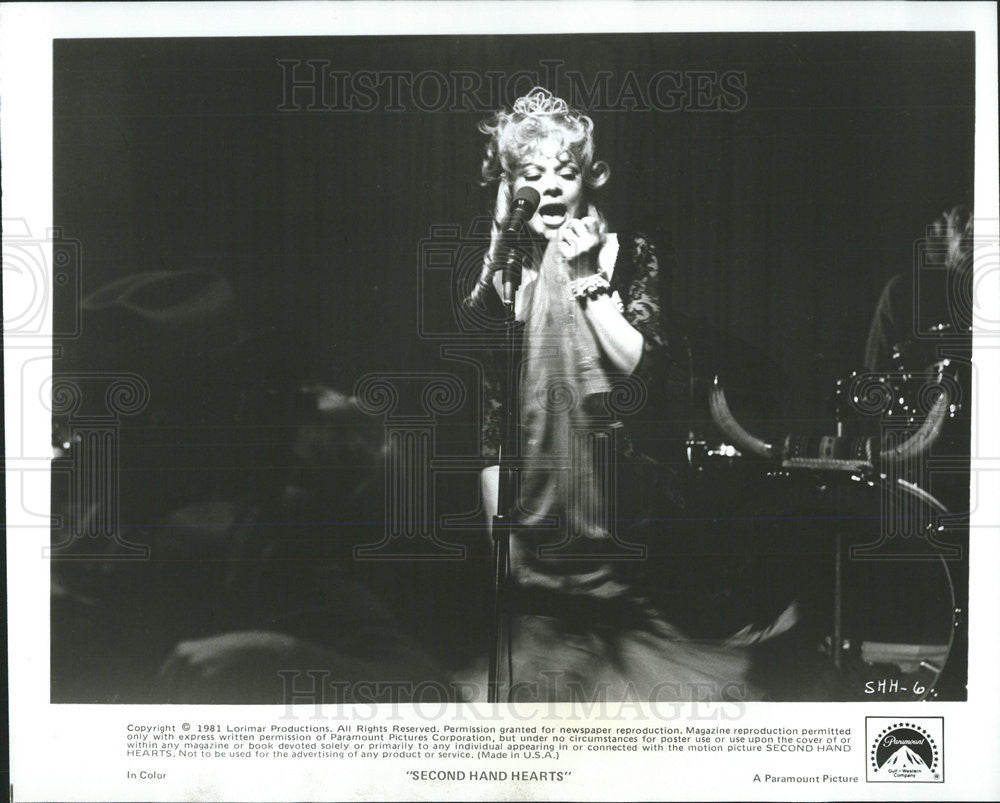 1981 Press Photo Barbara Harris Actress Second Hand Hearts Saloon Scene - Historic Images