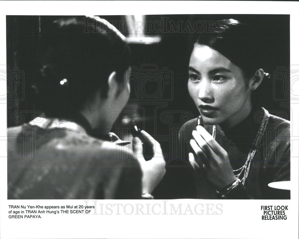 Press Photo Tran Nu Yen-Khe As Mui In &quot;The Scent Of Green Papaya&quot; - Historic Images