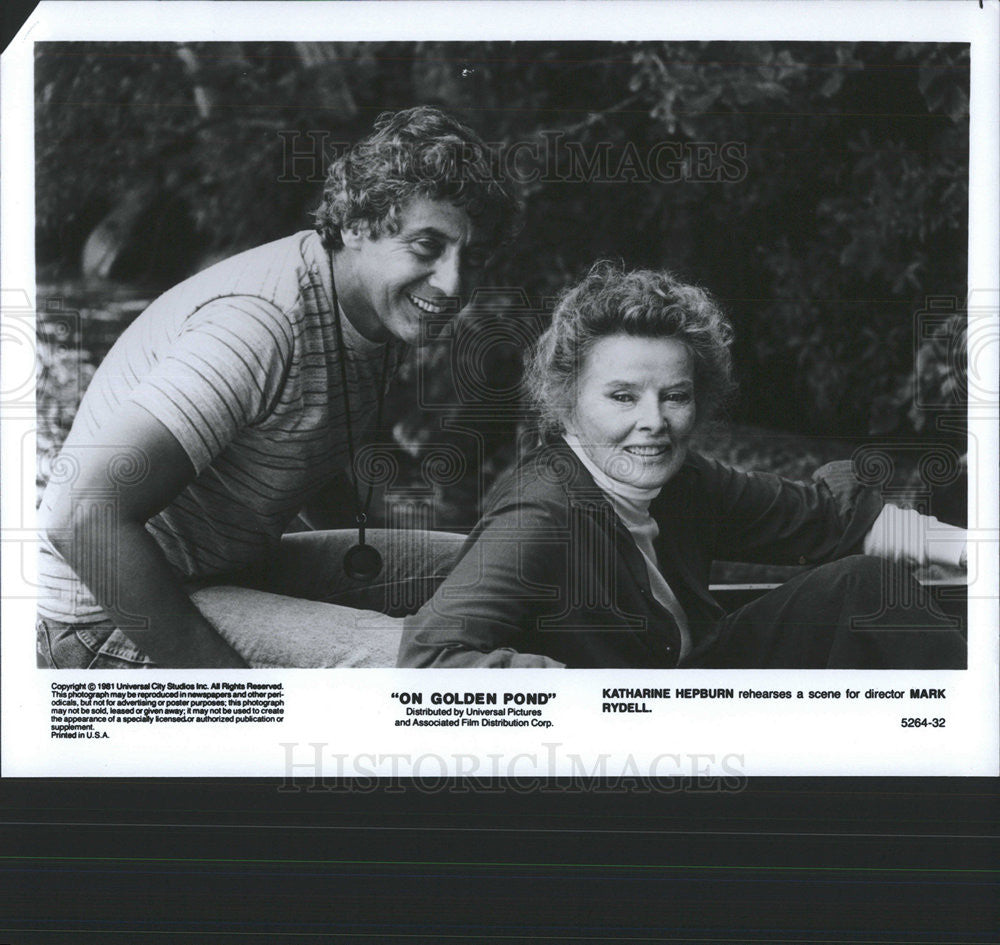 1981 Press Photo Katherine Hepburn Actress Mark Rydell Director On Golden Pond - Historic Images