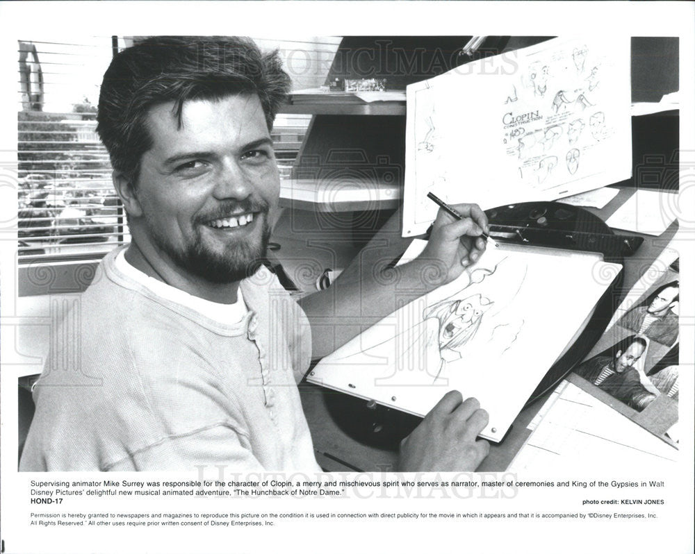 Press Photo Supervising Animator Mike Surrey Clopin The Hunchback Notre Dame - Historic Images