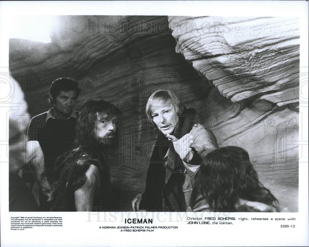 1984 Press Photo &quot;Iceman&quot; Director Fred Schepisi and Actor John Lone - Historic Images