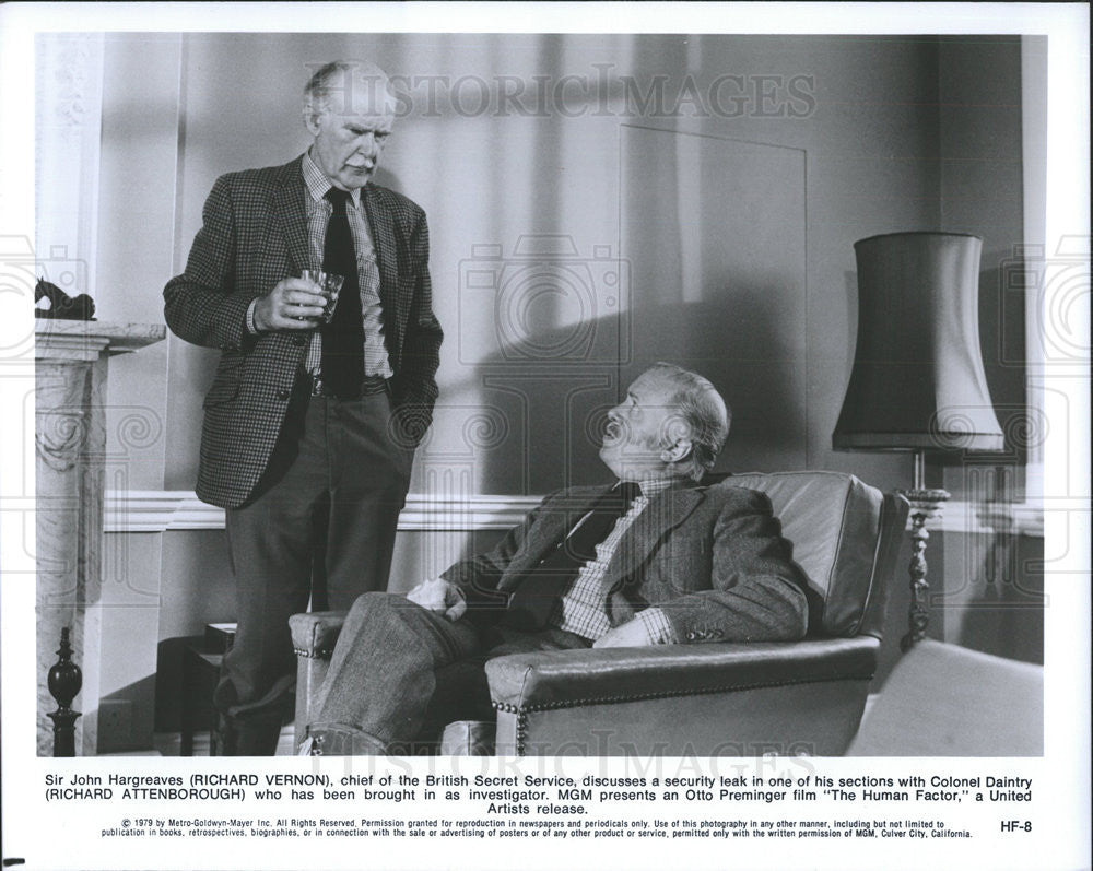 1979 Press Photo Richard Vernon and Richard Attenborough in &quot;The Human Factor&quot; - Historic Images