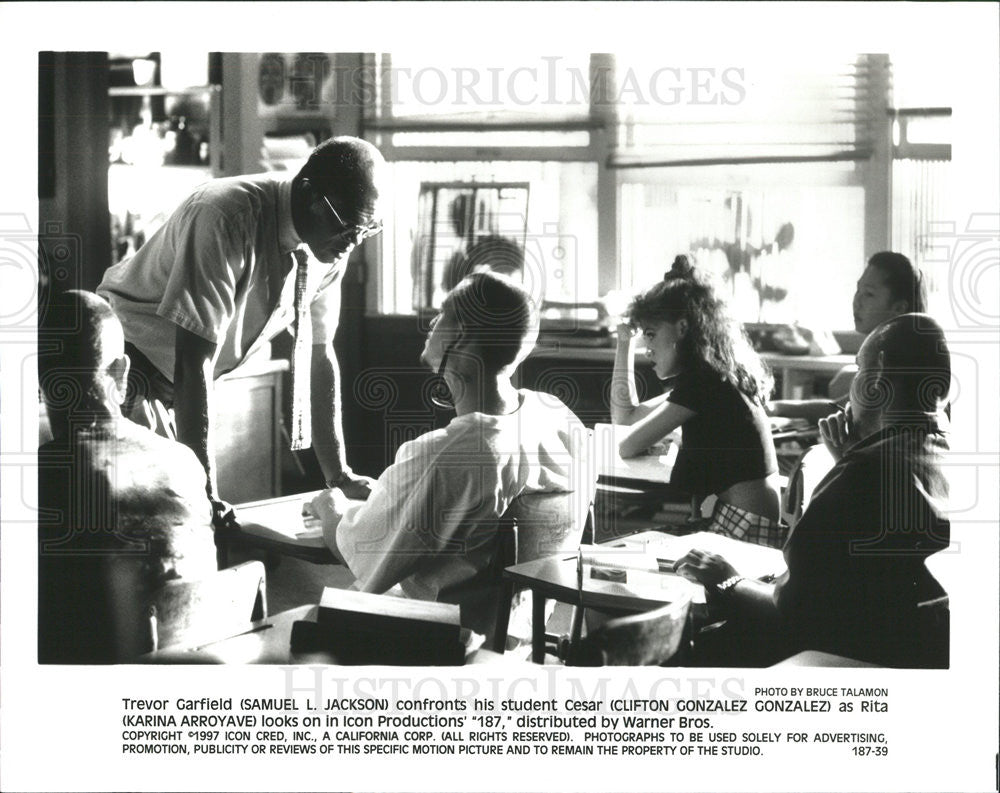 1997 Press Photo Samuel L. Jackson, Clifton Gonzalez Gonzalez, Karina Arroyave - Historic Images