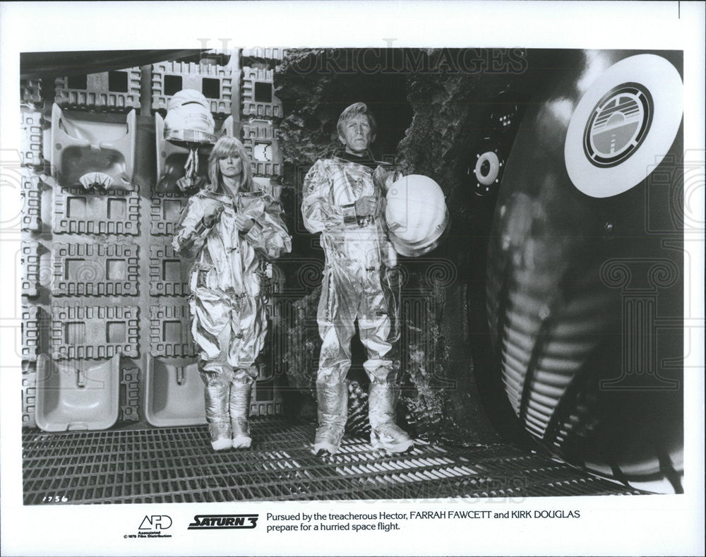 1980 Press Photo Film Saturn 3 Farrah Fawcett Kirk Douglas - Historic Images