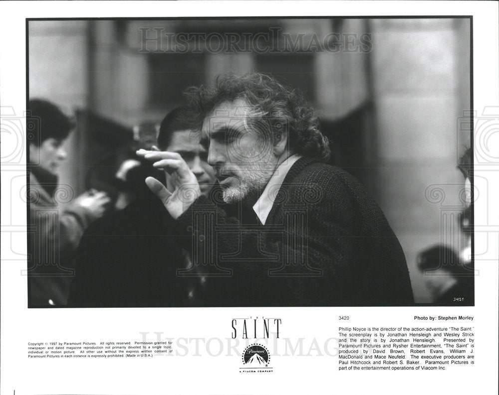 1997 Press Photo Film The Saint Phillip Noyce Director - Historic Images