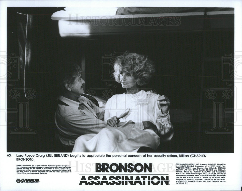 1987 Press Photo Film Assassination Charles Bronson Jill Ireland - Historic Images