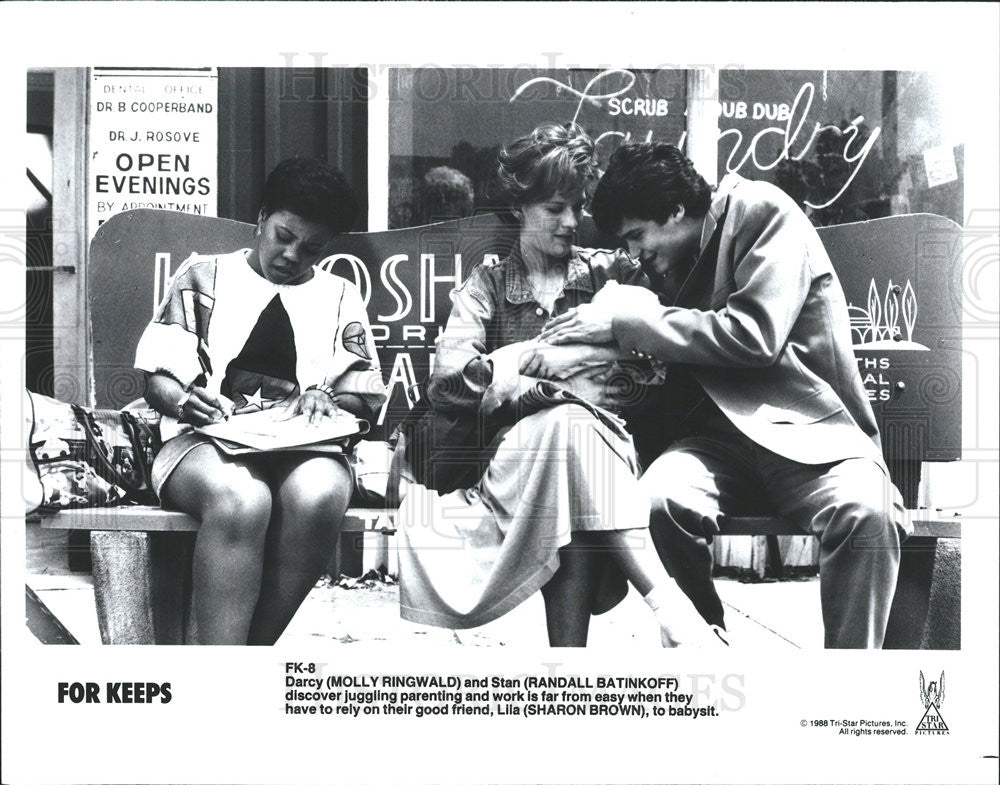 1988 Press Photo Sharon Brown, Molly Ringwald &amp; Randall Batinkoff In &quot;For Keeps&quot; - Historic Images