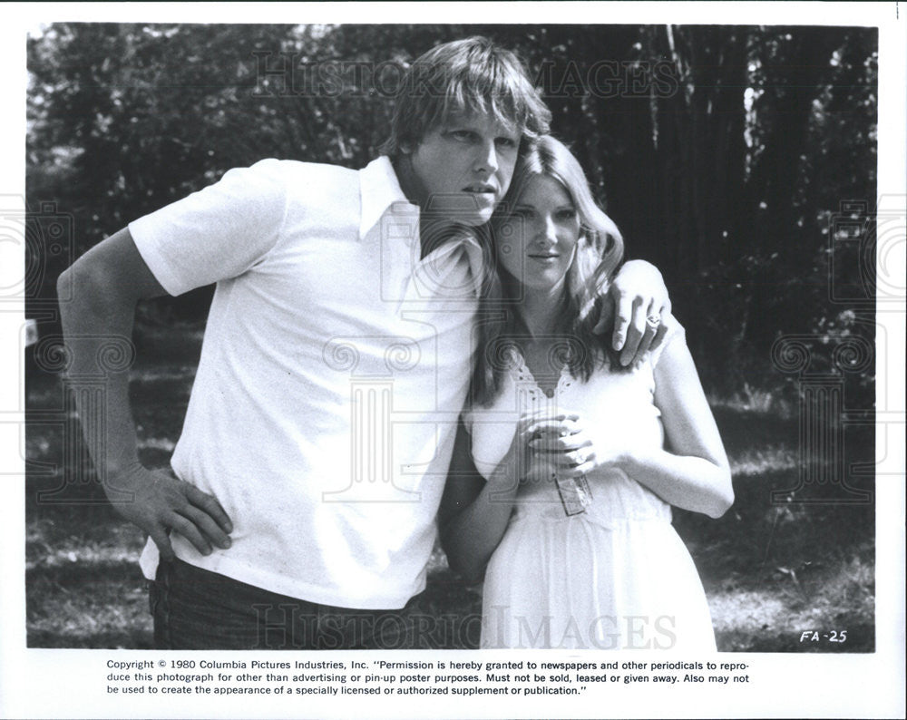 1980 Press Photo Gary Busey and Annette O&#39;Toole in &quot;Foolin&#39; Around&quot; - Historic Images