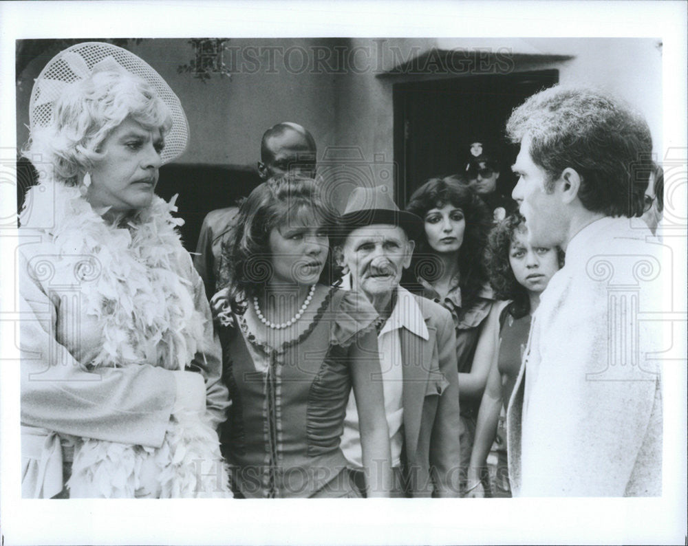 1984 Press Photo Cliff Gorman Dick Shawn Donna Wilkes Angel - Historic Images