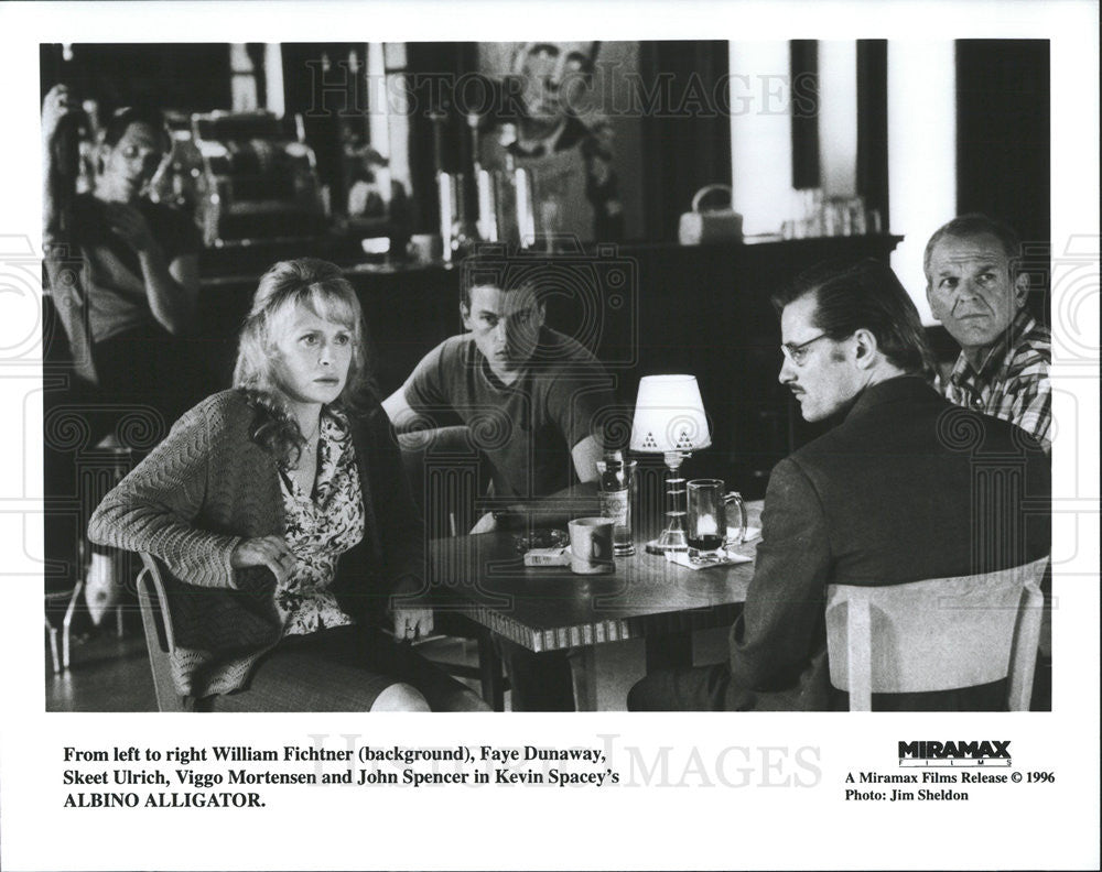 1996 Press Photo William Fichtner, Faye Dunaway, Skeet Ulrich &quot;Albino Alligator&quot; - Historic Images