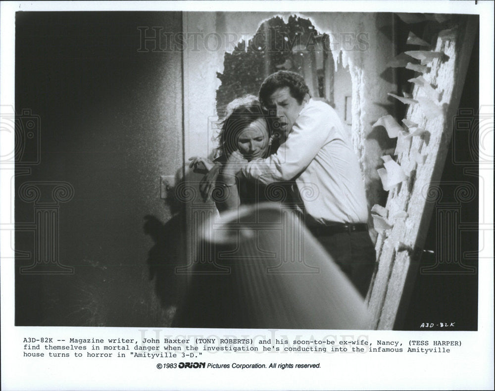 1983 Press Photo Tony Roberts &amp; Tess Harper Star In Amityville 3D - Historic Images