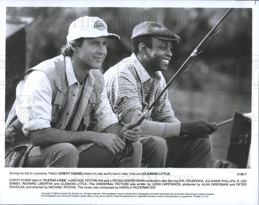 1989 Press Photo Chevy Chase &amp; Cleavon Little Star In Fletch - Historic Images