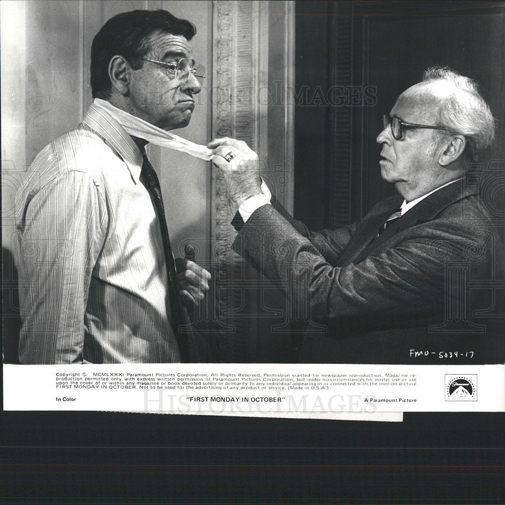 1981 Press Photo Walter Matthau &amp; Barnard Hughes In &quot;First Monday In October&quot; - Historic Images