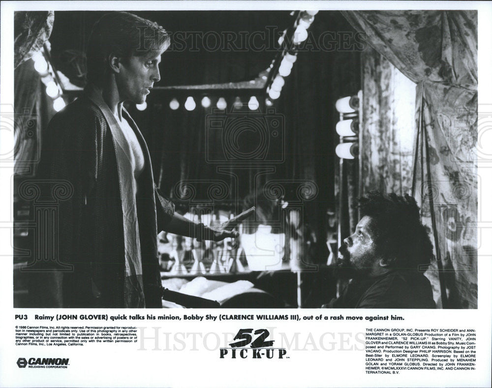 1986 Press Photo John Glover and Clarence Williams III in &quot;52 Pick-Up&quot; - Historic Images